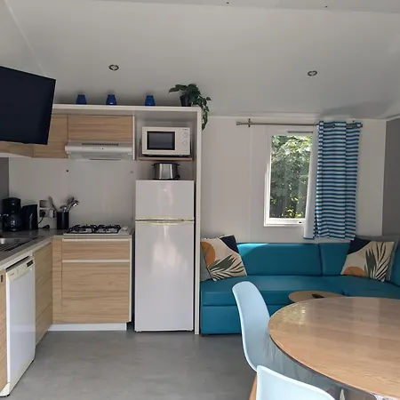 Cozy Tiny Solhouse 7 - Near Groningen - 5 Star Location Appartement Kropswolde Buitenkant foto