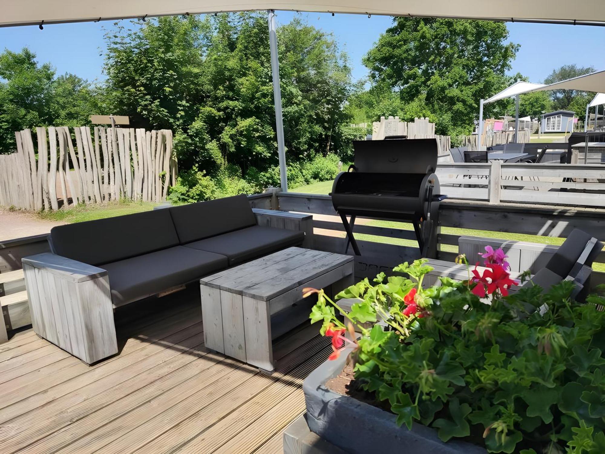 Cozy Tiny Solhouse 7 - Near Groningen - 5 Star Location * Kropswolde