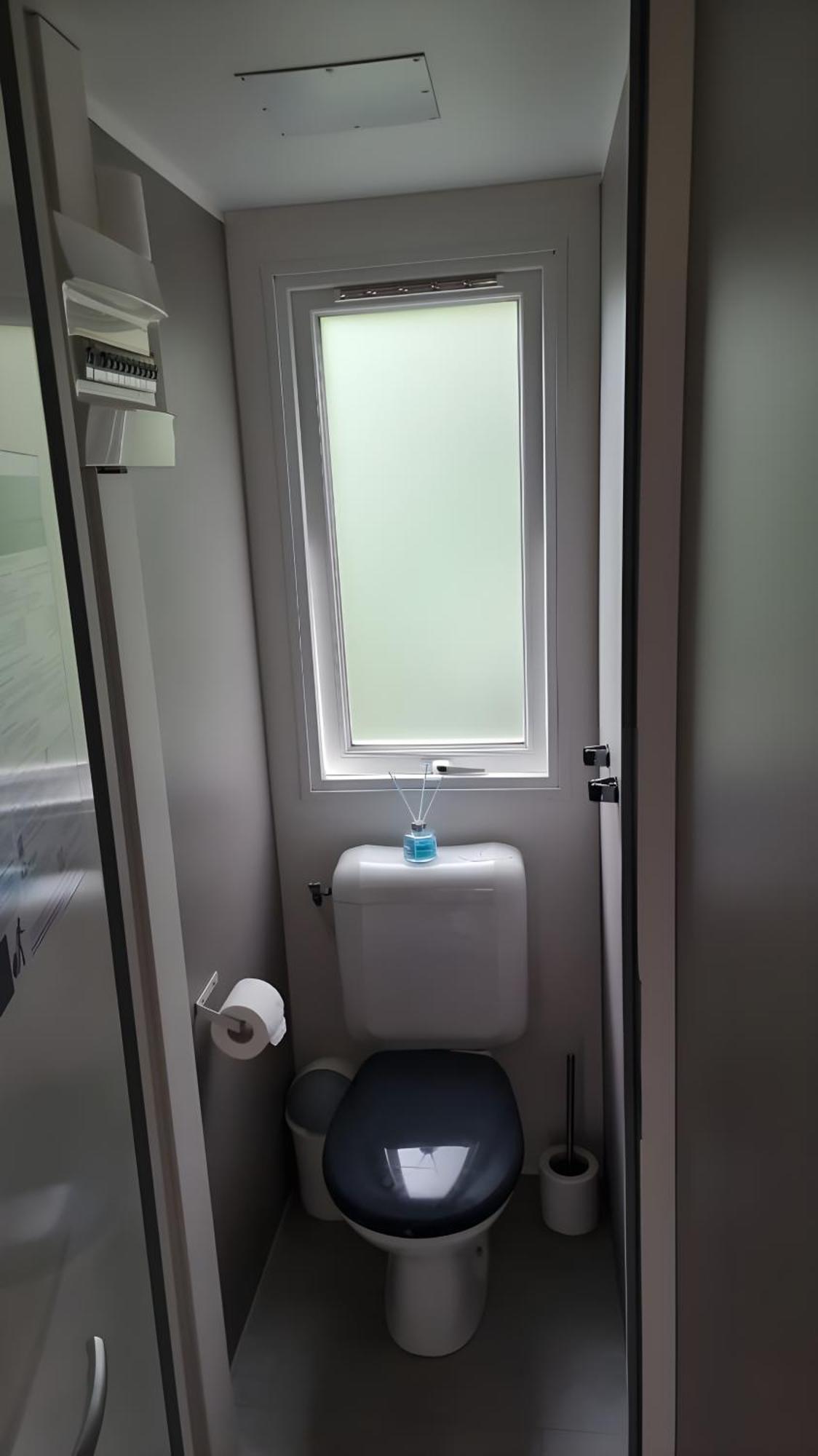 Cozy Tiny Solhouse 7 - Near Groningen - 5 Star Location Apartment Kropswolde